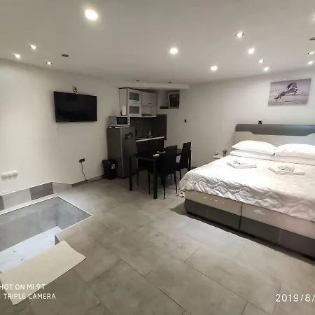 Apartament *